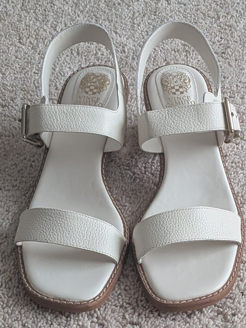 Vince Camuto Candice Cream White Leather Buckle Sandals. 11M New  With Box